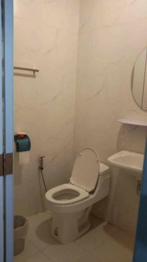 D House Hostel Банкок Екстериор снимка